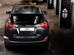 Toyota RAV4 2013 года